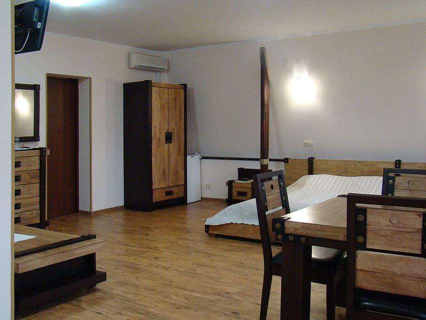 Hotel Zolota Pidkova Kozlin Kamer foto