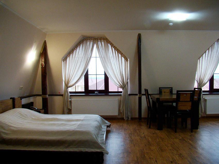 Hotel Zolota Pidkova Kozlin Buitenkant foto
